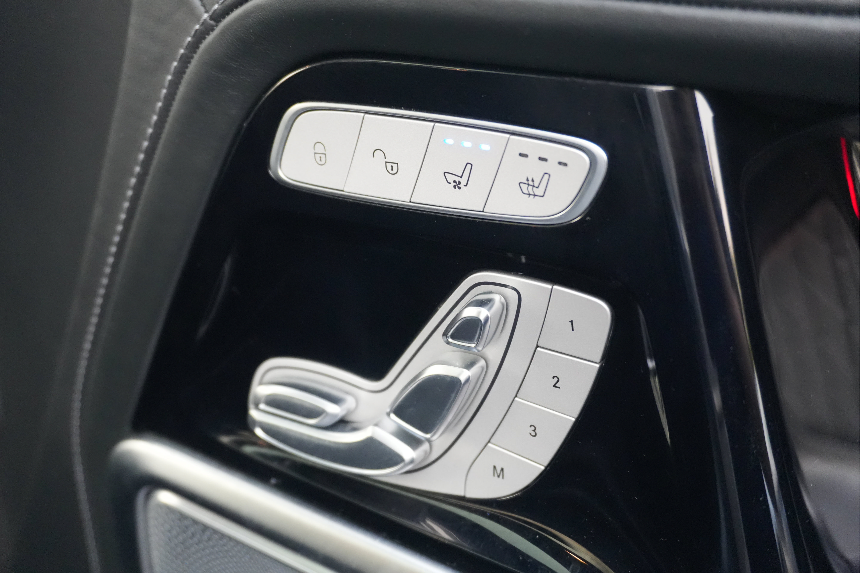 Used 2019 Mercedes-Benz G 63 AMG 4MATIC image 30