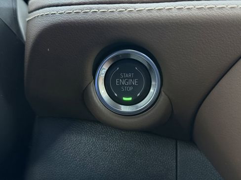 New 2026 Chevrolet Suburban High Country image 18