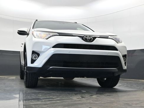 Used 2017 Toyota RAV4 XLE image 27