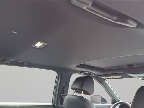 Used 2025 Honda CR-V Sport-L image 16