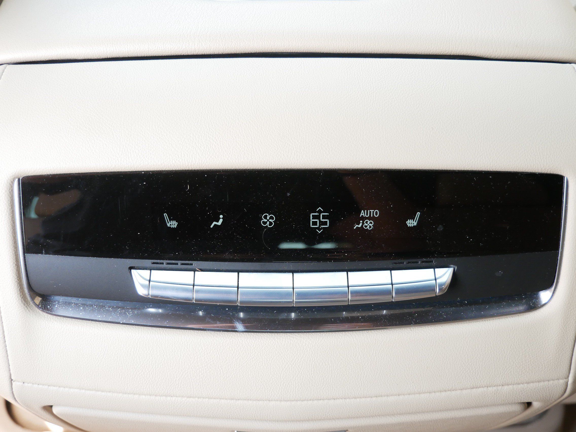 Used 2021 Cadillac Escalade Premium Luxury w/ Driver Assist Tech Package AWD/4WD image 13