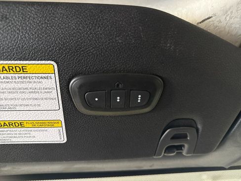 Used 2022 Jeep Gladiator Sport AWD/4WD image 29