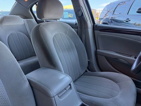 Used 2007 Buick Lucerne CX FWD image 29