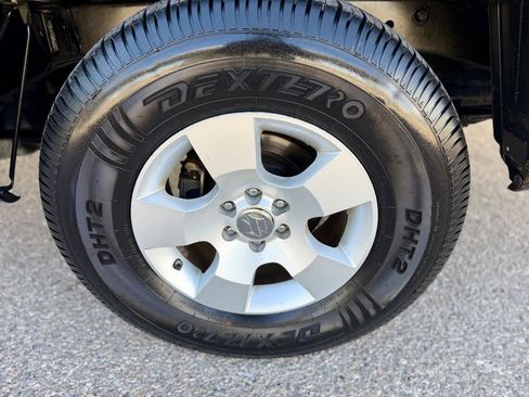 Used 2012 Suzuki Equator 2WD Extended Cab image 18