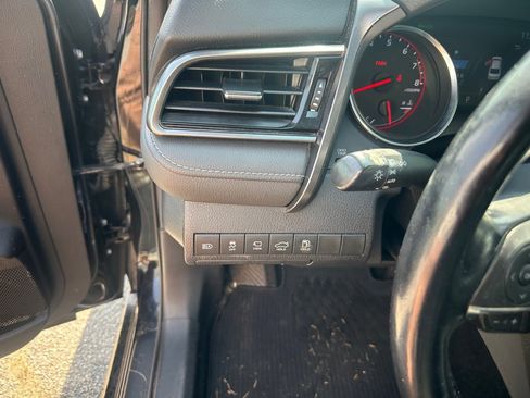 Used 2019 Toyota Camry XSE w/ Driver Assist Package image 13