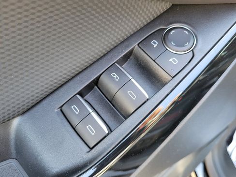 Used 2026 Chevrolet Equinox RS FWD image 20