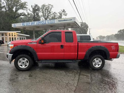 Used 2016 Ford F250 XLT w/ Snow Plow Prep Package AWD/4WD image 1
