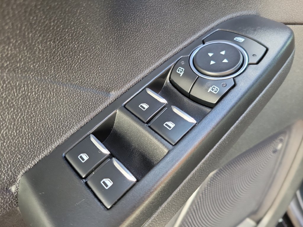 Used 2024 Ford Escape ST-Line w/ Tech Pack #1 AWD/4WD image 18