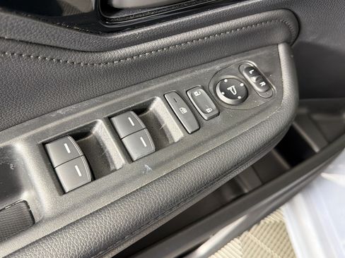 Used 2025 Honda Odyssey Touring image 27