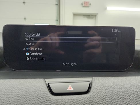 Used 2024 MAZDA CX-90 3.3 Turbo w/ Premium Package image 17