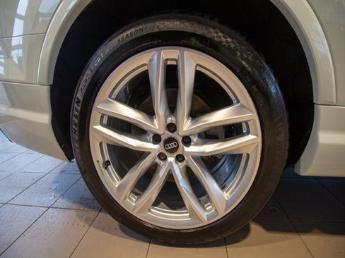 Used 2018 Audi Q7 3.0T Prestige image 27