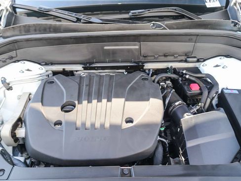 Used 2023 Volvo XC90 B5 Core w/ Climate Package AWD/4WD image 31