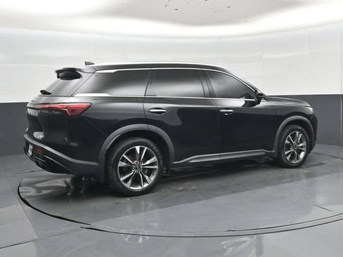 Used 2023 INFINITI QX60 Luxe w/ Performance Audio Package AWD/4WD image 3
