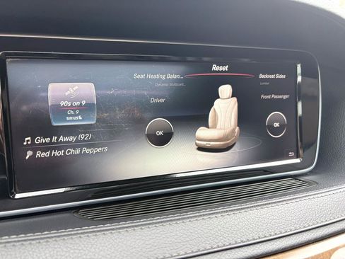 Used 2015 Mercedes-Benz S 550 4MATIC Sedan image 33