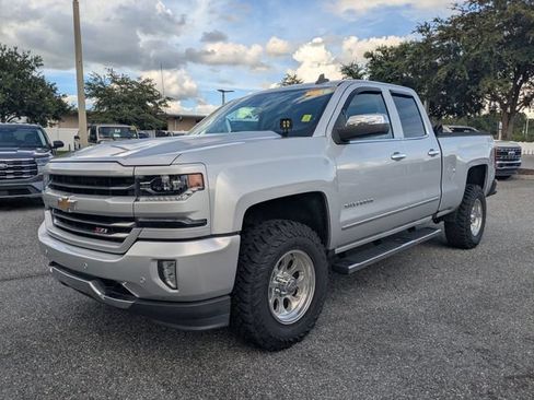 Used 2018 Chevrolet Silverado 1500 LTZ Z71 w/ LTZ Plus Package AWD/4WD image 7