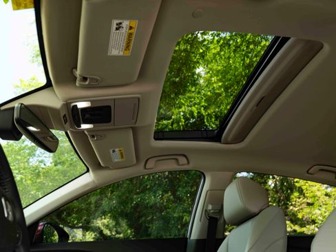 Used 2024 Honda Accord EX-L image 35