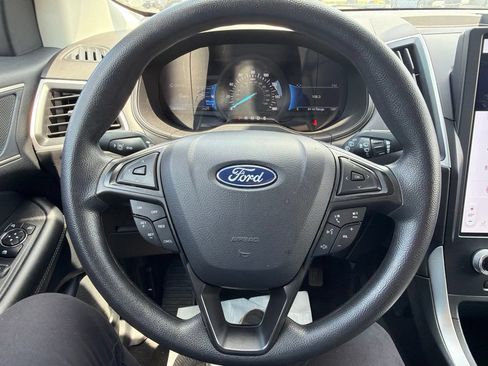 Used 2024 Ford Edge SEL w/ Cargo Accessory Package AWD/4WD image 33