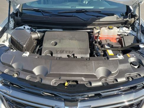 Used 2023 Chevrolet Traverse Premier w/ Redline Edition AWD/4WD image 28