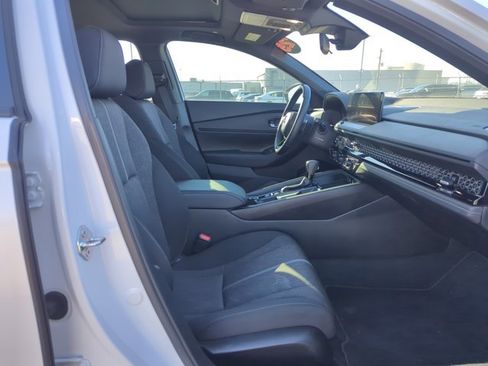 Certified 2025 Honda Accord Sport image 22