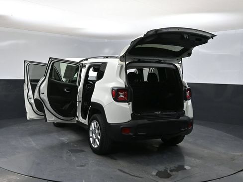 Used 2021 Jeep Renegade Latitude AWD/4WD image 39