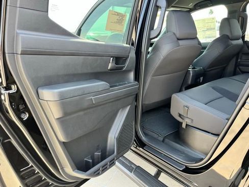 New 2026 Toyota Tacoma SR AWD/4WD image 17