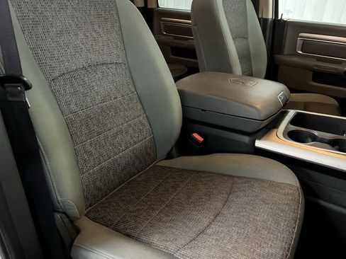 Used 2016 RAM 1500 Big Horn image 26