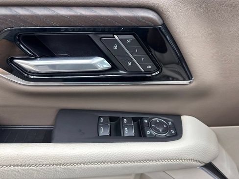 New 2026 GMC Yukon Denali w/ Denali Reserve Package RWD image 10