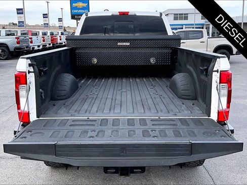 Used 2019 Ford F350 Lariat w/ Lariat Ultimate Package image 7