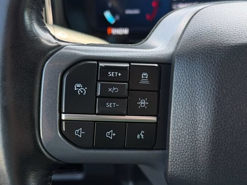Used 2023 Ford F250 Lariat w/ Lariat Ultimate Package AWD/4WD image 13