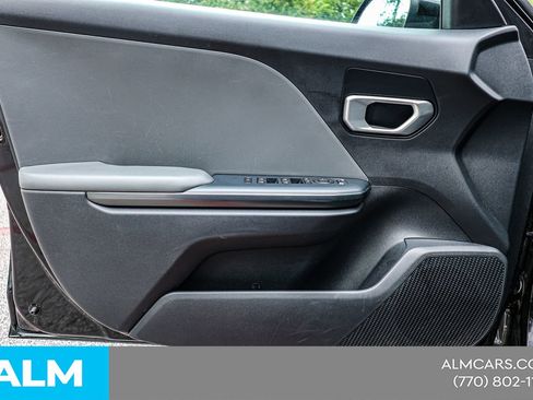 Used 2025 Kia K4 FWD image 37