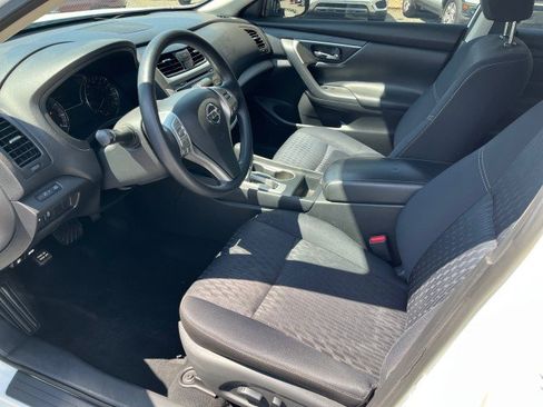 Used 2018 Nissan Altima 2.5 S w/ S Convenience Package FWD image 13