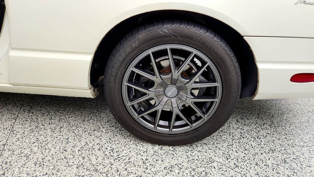 Used 2002 Ford Thunderbird RWD image 9