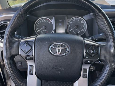 Used 2023 Toyota Tacoma SR5 w/ Technology Package AWD/4WD image 8