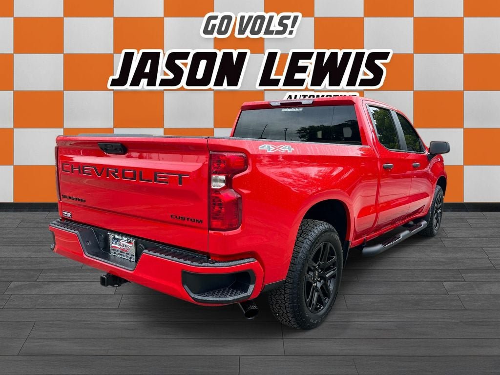 Used 2025 Chevrolet Silverado 1500 Custom w/ Turbomax Blackout Package AWD/4WD image 3