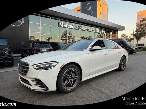 Used 2024 Mercedes-Benz S 580e 4MATIC Sedan w/ AMG Line image 1