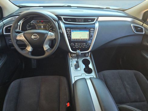 Used 2017 Nissan Murano S w/ Navigation Package image 11