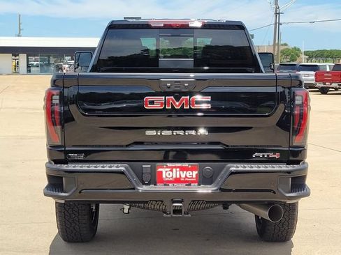 New 2026 GMC Sierra 2500 AT4 w/ AT4 Premium Plus Package AWD/4WD image 6