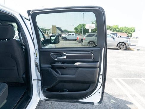 Certified 2025 RAM 1500 Big Horn AWD/4WD image 15