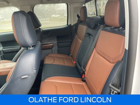 Used 2023 Ford Maverick Lariat w/ Lariat Luxury Package image 29