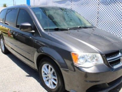 Used 2015 Dodge Grand Caravan SXT