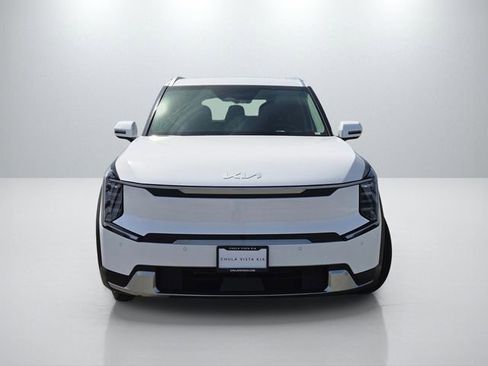 New 2026 Kia EV9 Wind AWD/4WD image 3