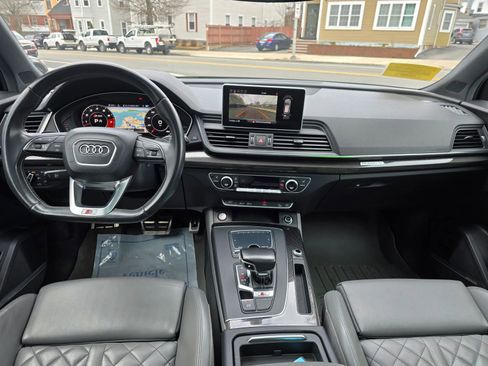 Used 2018 Audi SQ5 Prestige w/ Prestige Package image 13