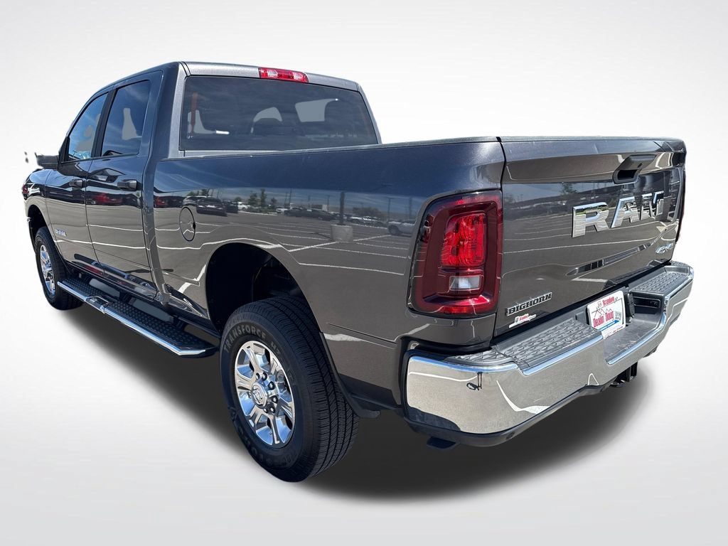 Used 2026 RAM 2500 Big Horn AWD/4WD image 3