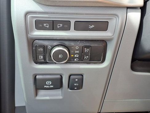 Used 2024 Ford F150 Lariat image 14