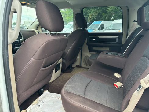 Used 2013 RAM 1500 Lone Star AWD/4WD image 10