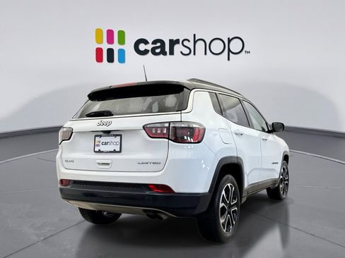 Used 2022 Jeep Compass Limited image 5
