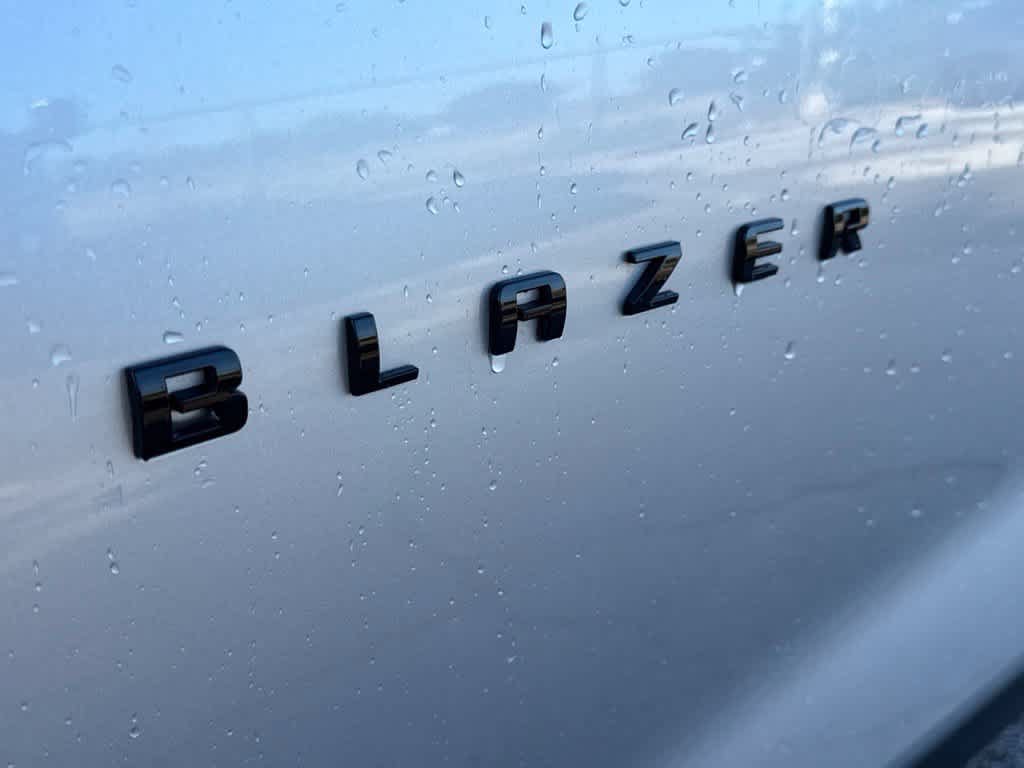 Used 2020 Chevrolet Blazer LT FWD image 10