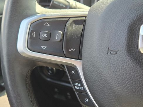 Used 2025 RAM 1500 Big Horn AWD/4WD image 35