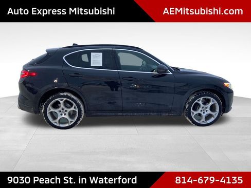 Used 2023 Alfa Romeo Stelvio Ti Lusso w/ Quick Order Package 22X Lusso image 8