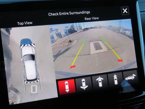 New 2024 Jeep Grand Cherokee Limited 4xe w/ Luxury Tech Group II image 9